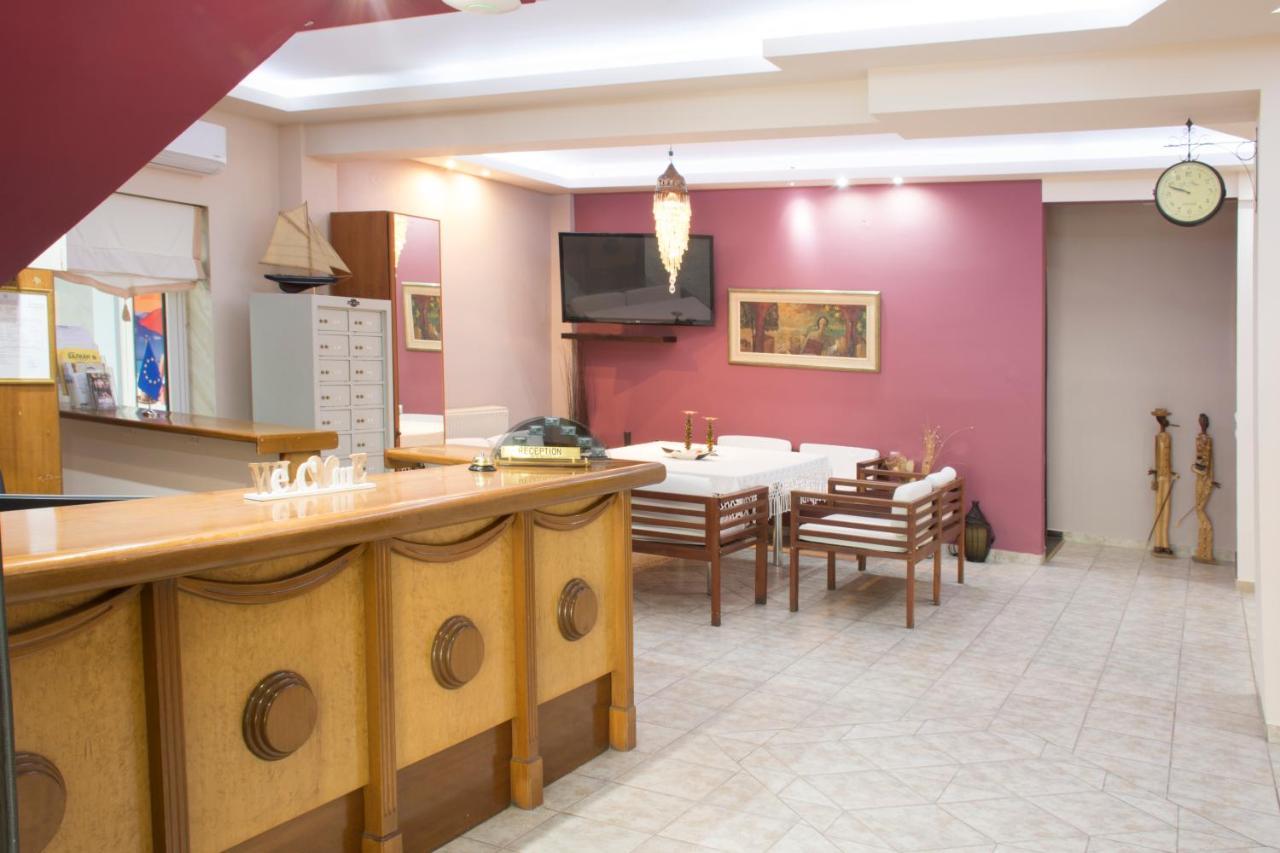 Paralía Hotel Erato מראה חיצוני תמונה