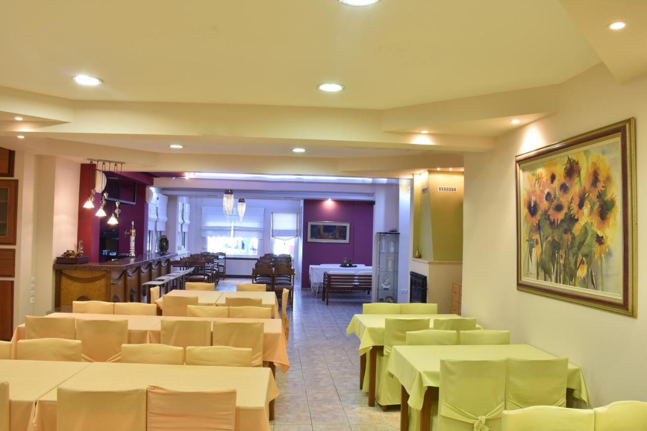 Paralía Hotel Erato מראה חיצוני תמונה