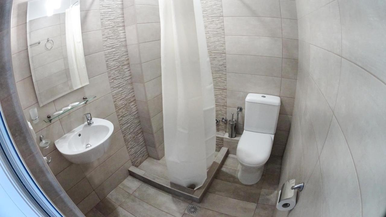 Paralía Hotel Erato מראה חיצוני תמונה