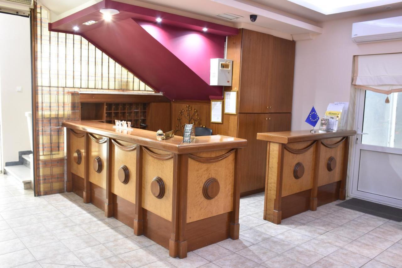 Paralía Hotel Erato מראה חיצוני תמונה